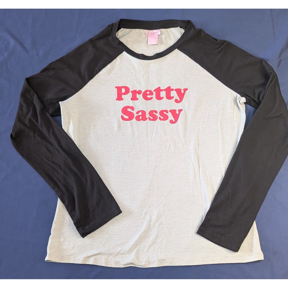 True Pretty Sassy Graphic Raglan Baseball Tee Grey Black Long Sleeve Large